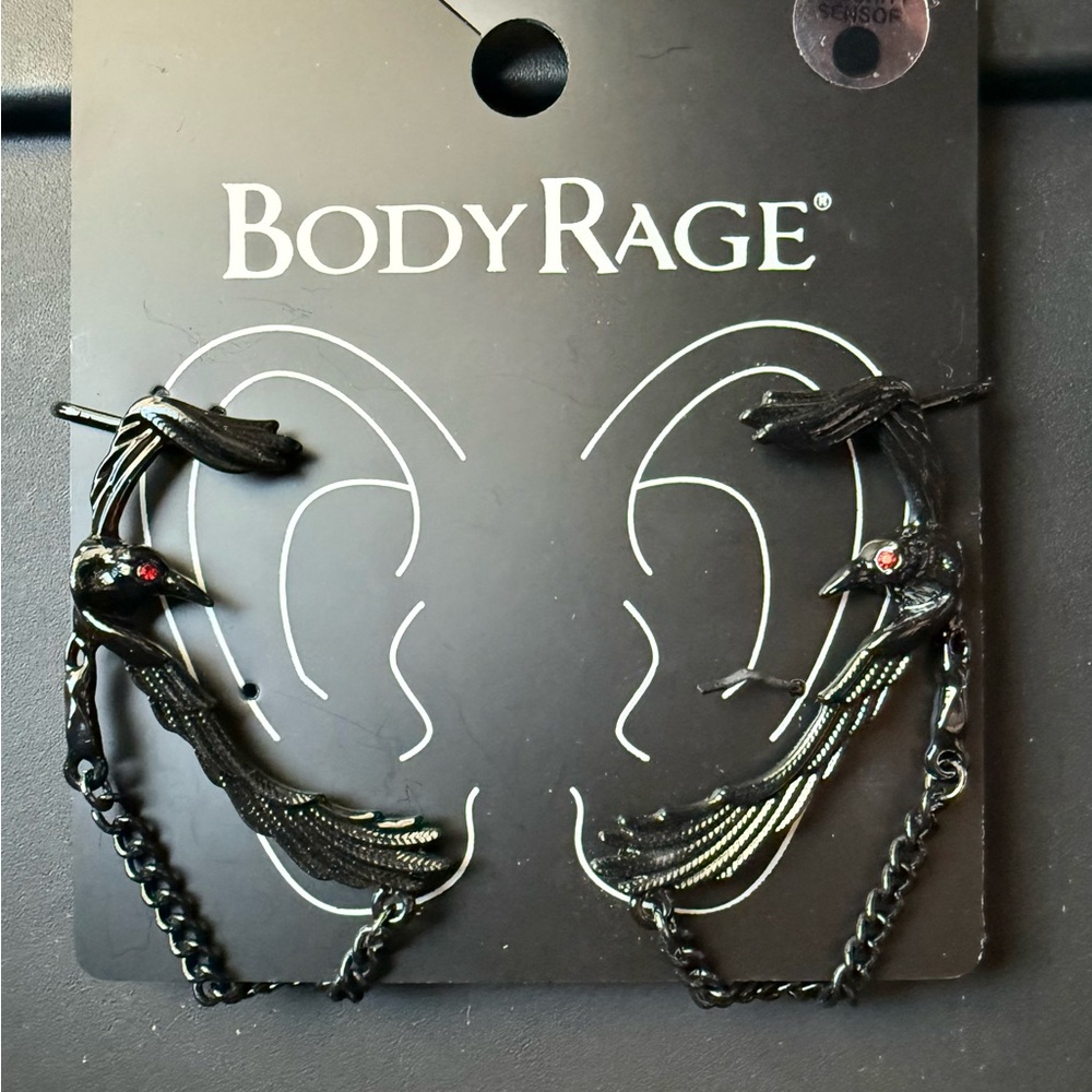 Body Rage Black Ear Cuffs Set - Picture 5 of 9